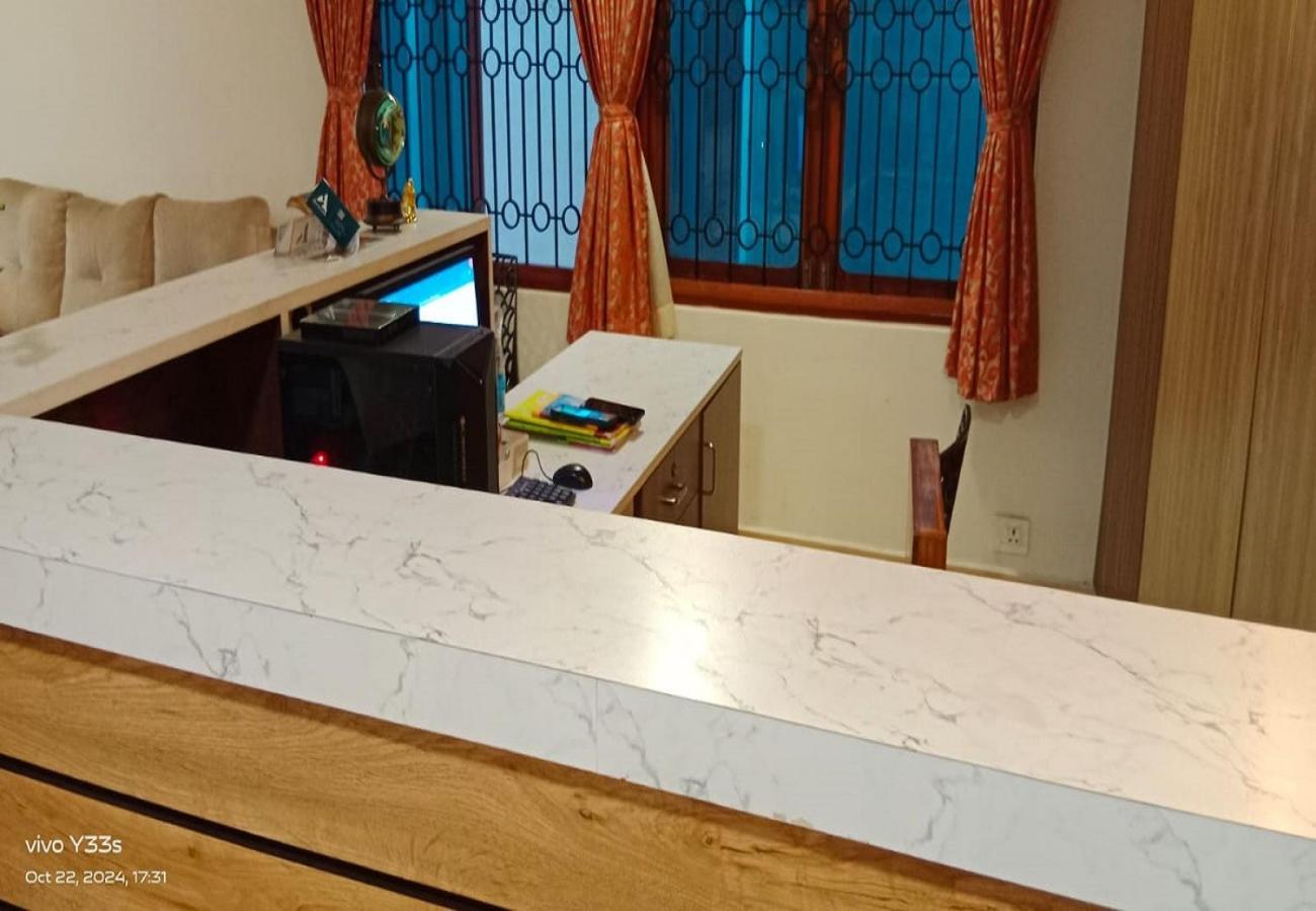 Azhagappa Residency Apartman Puduccseri Kültér fotó